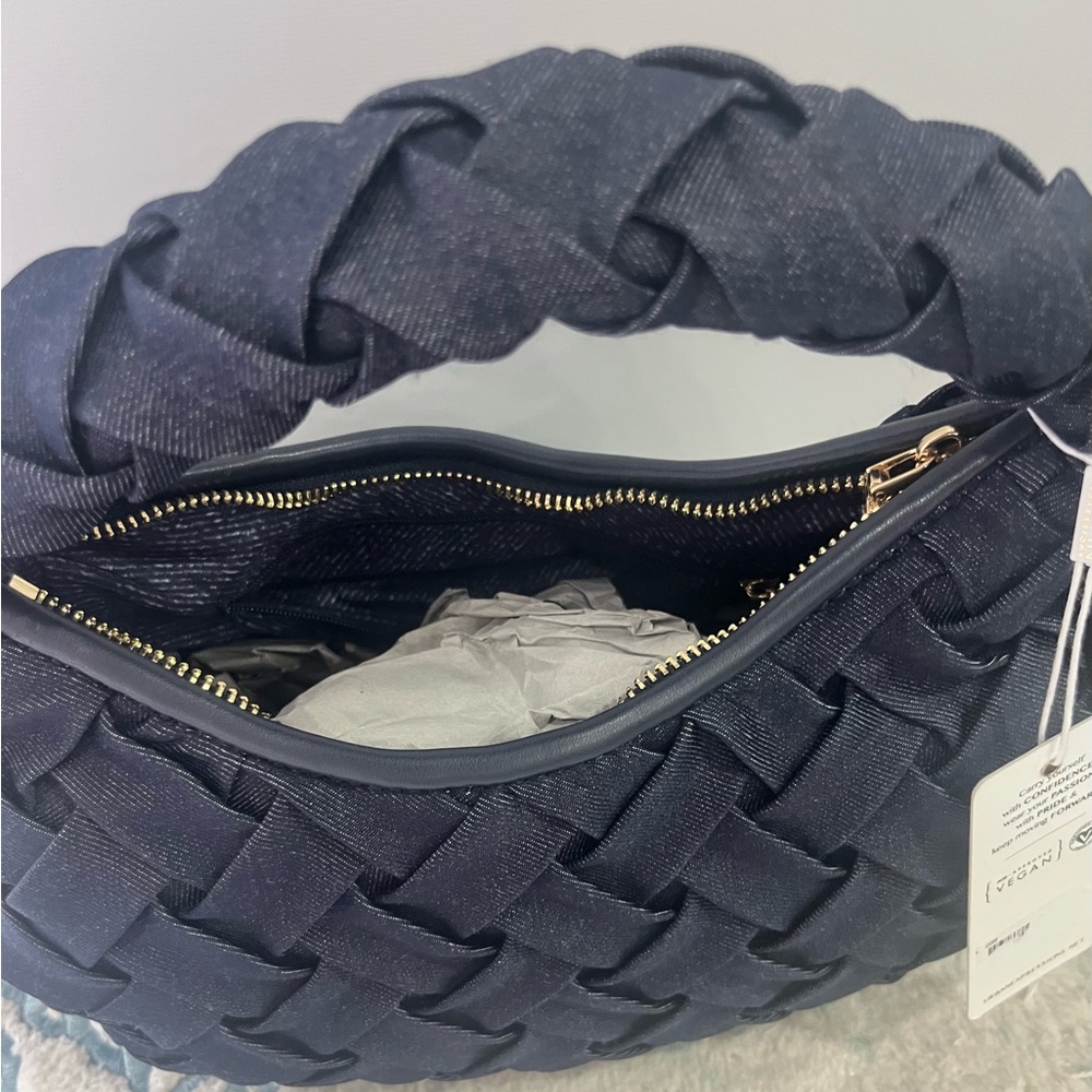 Urban Expressions Black Woven Women's Bag - Picture 7 of 7